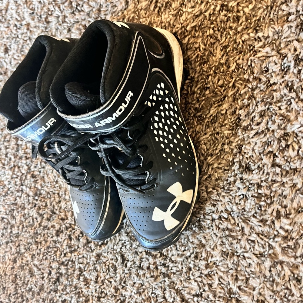 Under Armour Black and White High-Top  cleats